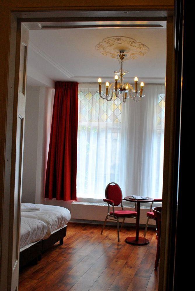 Lange Mare City Hotel Leyde Chambre photo